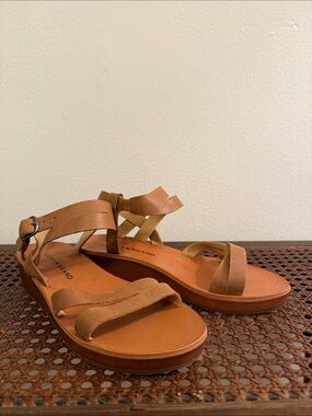 Lucky Brand Tan Leather Ankle-Strap Sandals